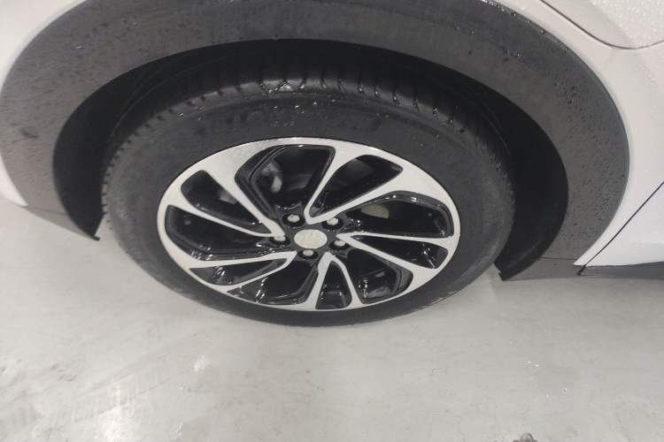 Used Buick Velite 7 2020 652E Connected Smart Car
