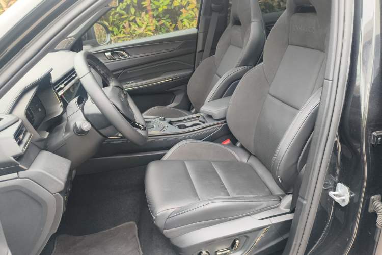 Used Lynk & Co 01 2023 2.0TD Four-Wheel Drive Dark Night Edition
