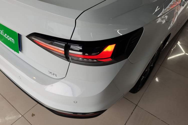 Used Volkswagen Lavida 2025 New Sharp 1.5L Outstanding New Vision Edition
