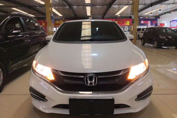 Used Honda Jade 2017 1.8L automatic Comfort version 5 seats
