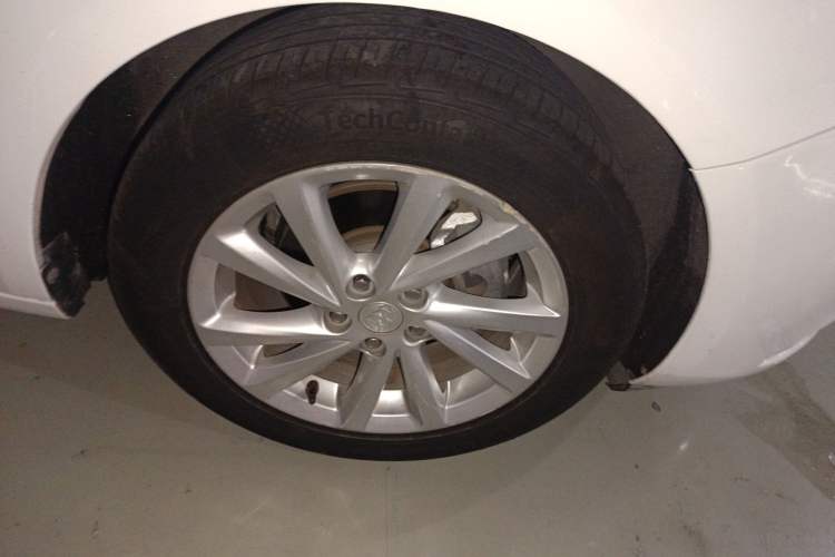 Used Buick Verano 2015 Sedan 15S Automatic Leading Model