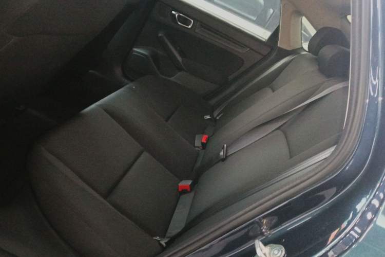 Used Honda Civic 2023 240TURBO CVT Dynamic Edition
