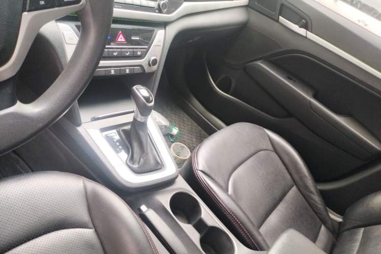 Used Hyundai Elantra (6th Generation / Lingdong) 2016 1.6L Automatic ZhiXuan – Elite Version
