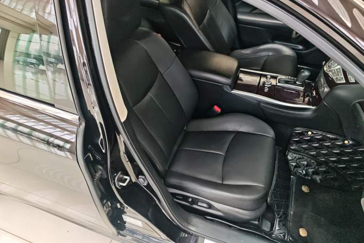 Used Infiniti Q70 2019 Q70L 2.0T Enjoyment Edition Right Front Seat