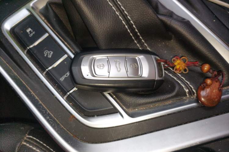 Used Geely Auto Vision X3 2019 Upgraded Model 1.5L CVT Prestige Version