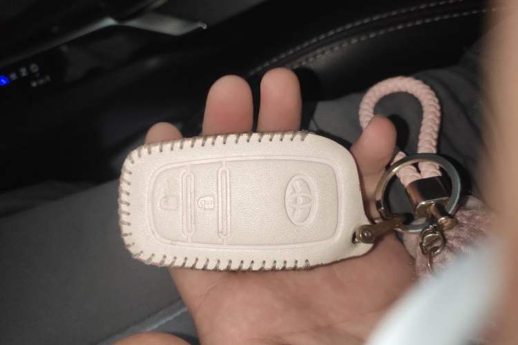 Used Toyota FRONTLANDER 2023 2.0L Smart Electric Hybrid Dual-Engine Leading Edition
