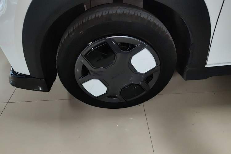 Used Geely Galaxy Panda 2025 210km Panda Kart Left Front Wheel Hub