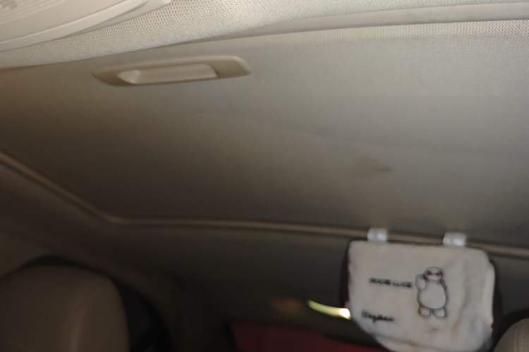 Used Roewe 550 2012 550 1.8L Automatic Value Edition
