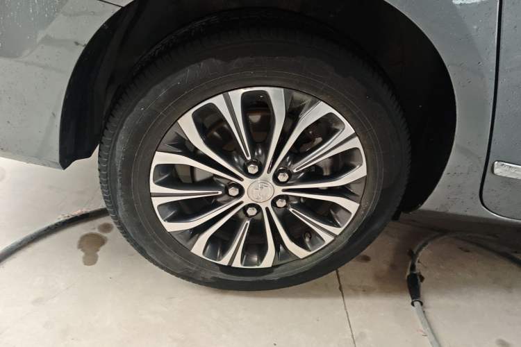 Used Buick GL8 2021 Land Cruiser Executive 652T Premium Model
