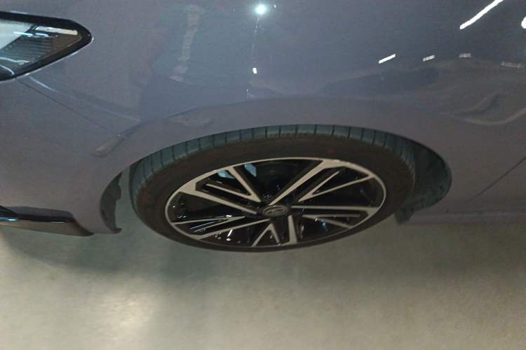 Used Toyota Camry 2024 Dual-Motor 2.0HS Sport Edition
