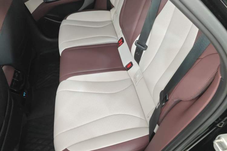 Used BYD Seal 2023 DM-i 1.5T 121km Prestige Model