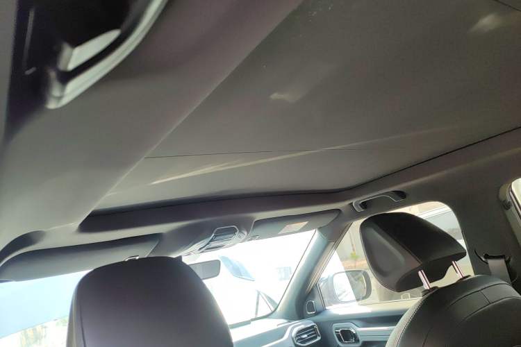 Used Geely Auto Cowboy 2025 1.5TD Trendy Play Edition Headliner