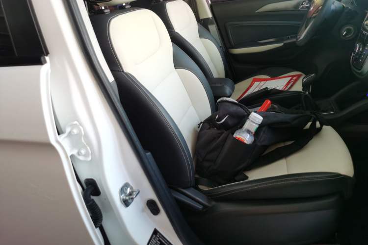 Used CHANGAN CS35 2017 1.6L Manual Luxury Model Right Front Seat