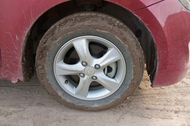 Used Hyundai Verna Ray 2016 1.4L Automatic Leading-Edge GLX