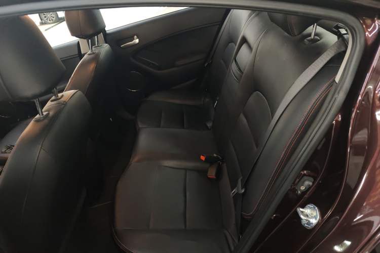 Used Kia K3 2016 1.6L Automatic GLS
