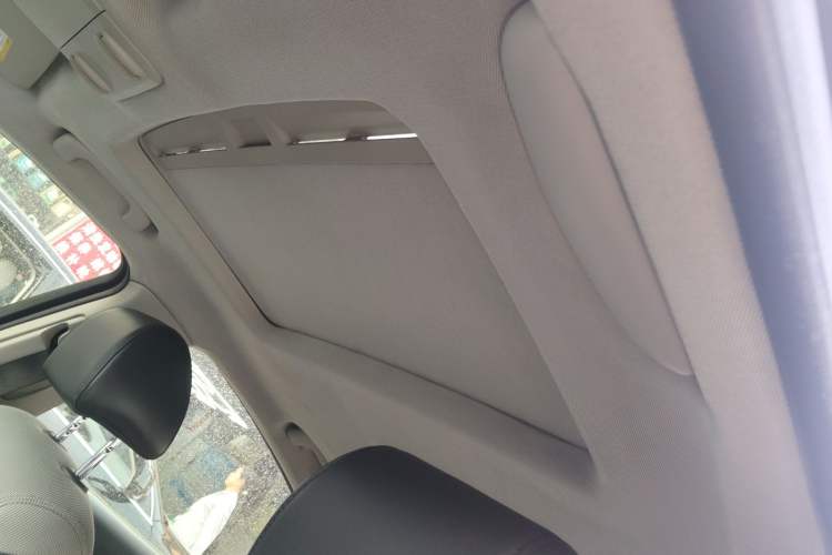 Used Chevrolet Cruze 2012 1.8L SE AT Headliner