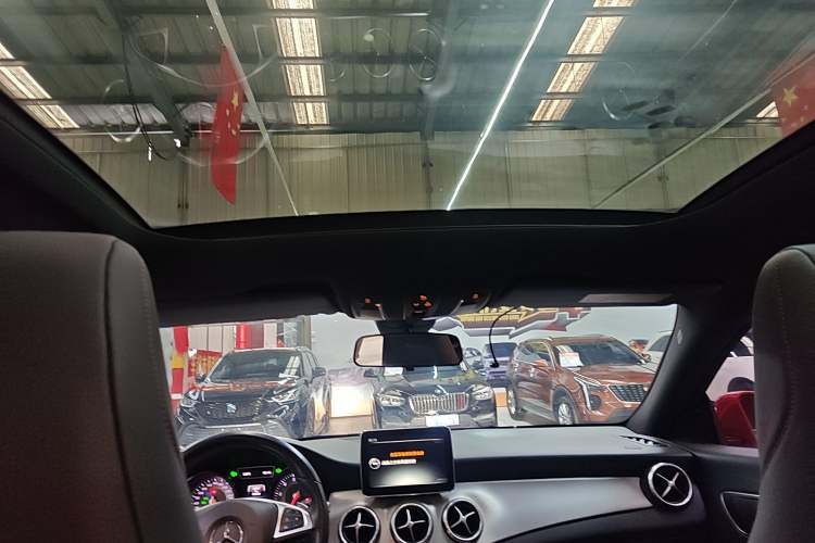 Used Mercedes-Benz CLA 2015 CLA 220 4MATIC
