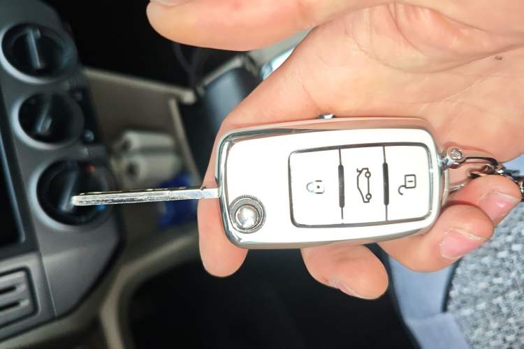 Used Volkswagen Polo 2011 Jingqu 1.6L Automatic Siku Edition Vehicle Key