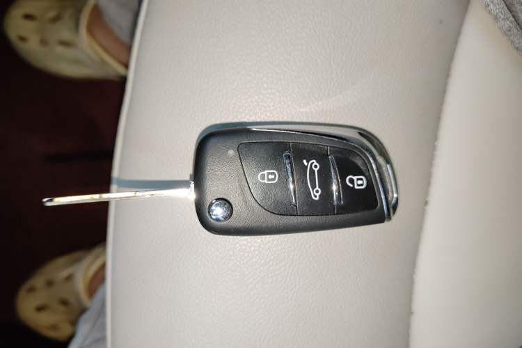 Used Bestune X80 2015 1.8T Automatic Luxury Model
