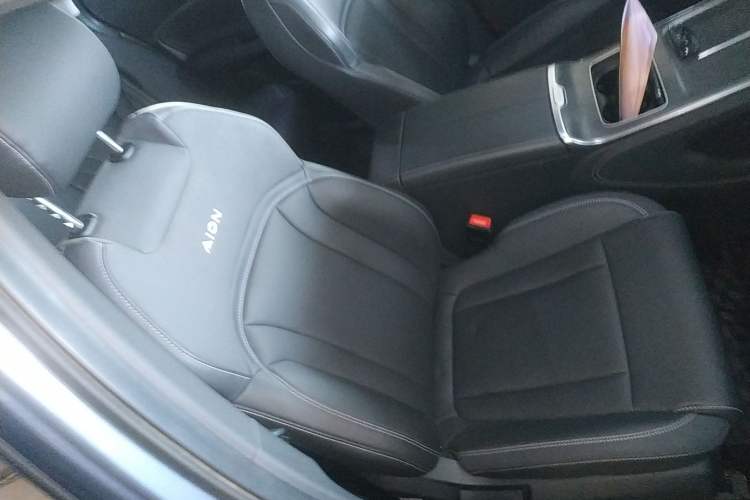 Used AION V 2024 Plus 70 Star Edition Ternary Lithium Right Front Seat