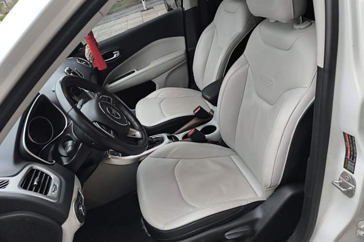 Used Jeep Compass 2017 200T Automatic Family Edition