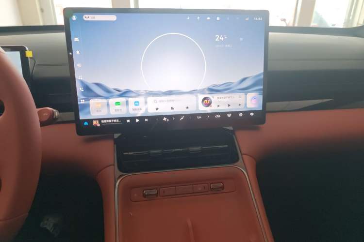 Used Wuling Xingguang S 2025 Model 510 km Flagship Version Audio And AC Panel