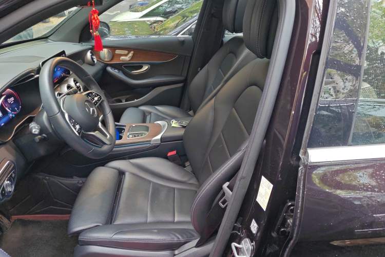 Used Mercedes-Benz GLC 2021 GLC 300 L 4MATIC Dynamic Model Left Front Seat