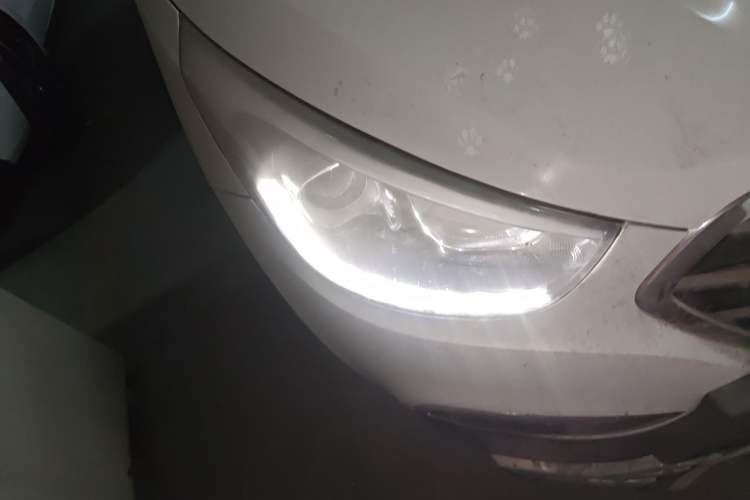 Used Hyundai ix35 2015 2.0L Automatic 2WD Smart Version China V Standard