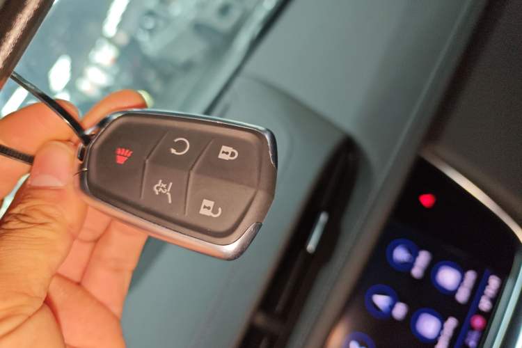 Used Cadillac XT5 2020 28T 4x4 Leading Sport Model