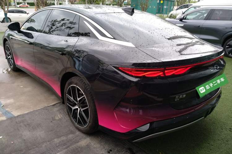 Used BYD Han L 2025 EV Four-Wheel Drive LiDAR Flagship Model Exterior 2