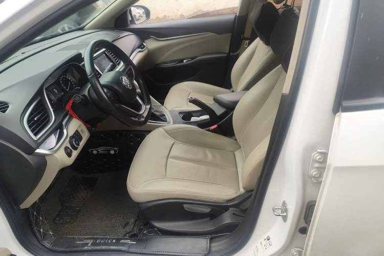 Used Buick GT 2019 15T Dual-Clutch Connected Elite Model China VI Left Front Seat