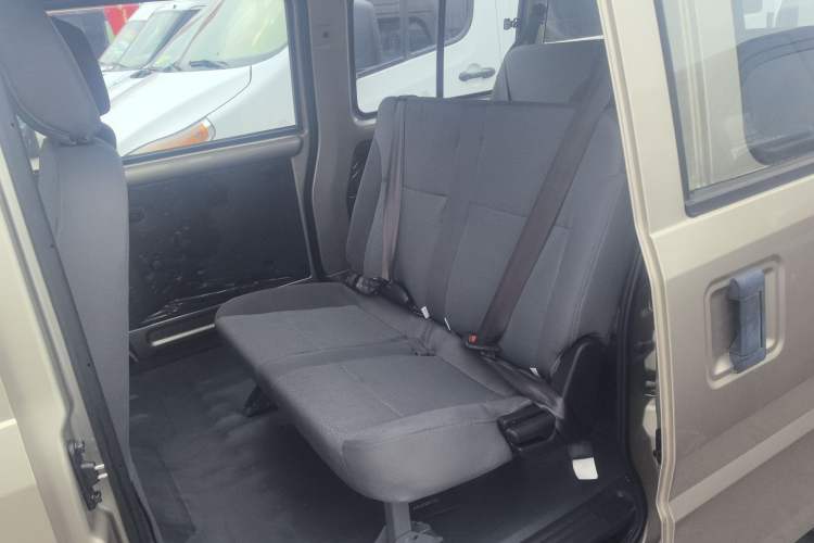 Used Wuling Rongguang 2021 1.5L Extended Standard Version with Air Conditioning – L3C