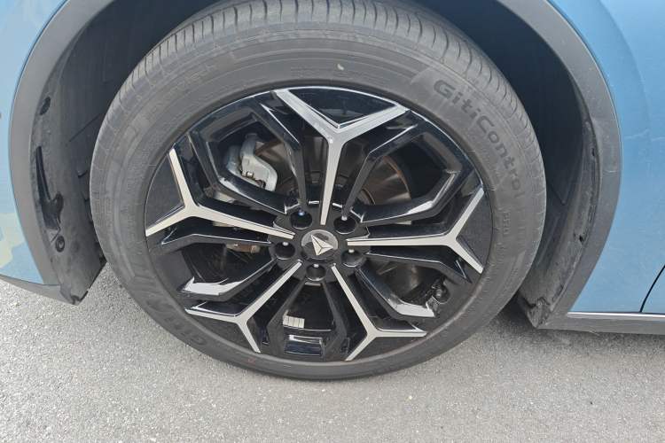 Used Deepal L07 2024 230Max Qiankun Intelligent Driving ADS SE Range-Extended Version