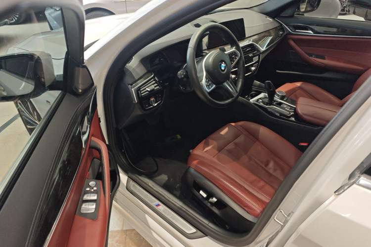 Used BMW 5 Series 2020 530Li Luxury Edition M Sport Package