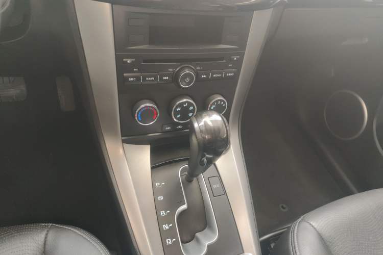 Used Chevrolet Captiva 2014 2.4L Two-Wheel Drive Urban Version 7 Seats