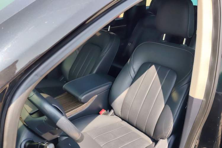 Used GAC Trumpchi M8 2018 320T Luxury Edition Left Front Seat