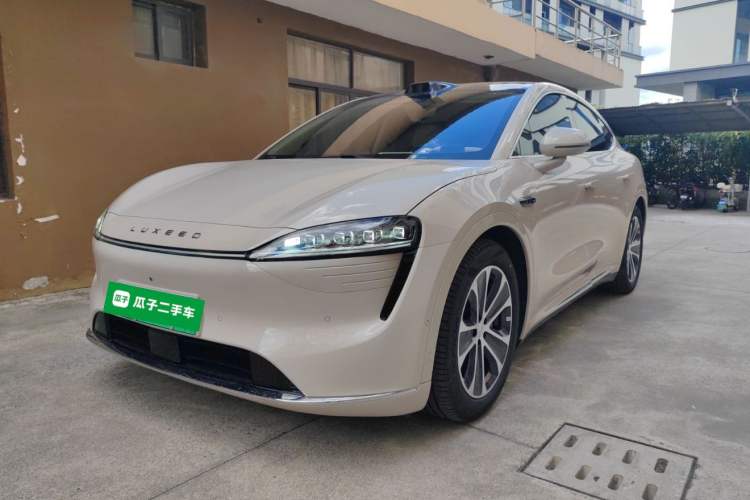 Used Hima Luxeed R7 2024 All-Electric 802 km Max