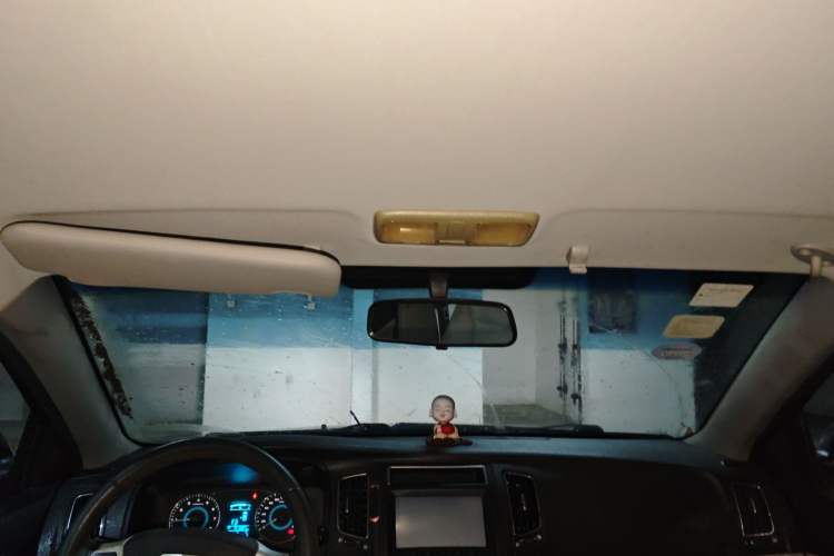 Used Geely Auto Vision 2015 1.5L Manual Happiness Edition