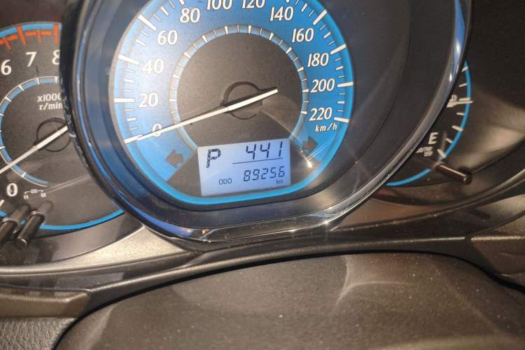 Used Toyota YARiS L Zhi Xuan 2014 1.5G Automatic Xuan Dong Edition Odometer Close Up