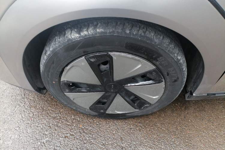 Used AION Y 2023 Plus 510 Enjoy Edition
