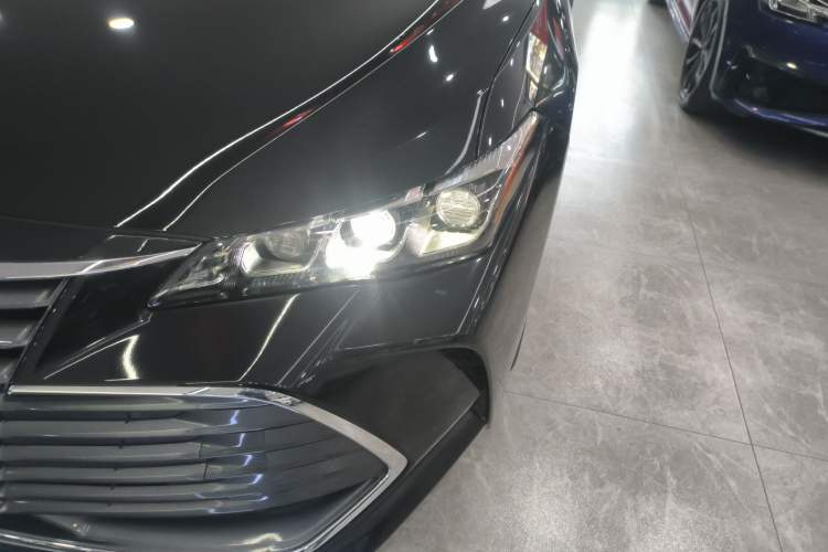 Used Toyota Avalon 2019 2.5L Ambition Version China VI Standard