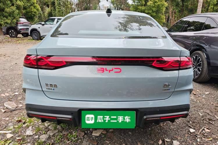 Used BYD Qin L 2025 DM-i Smart Drive 120KM Superior Model
