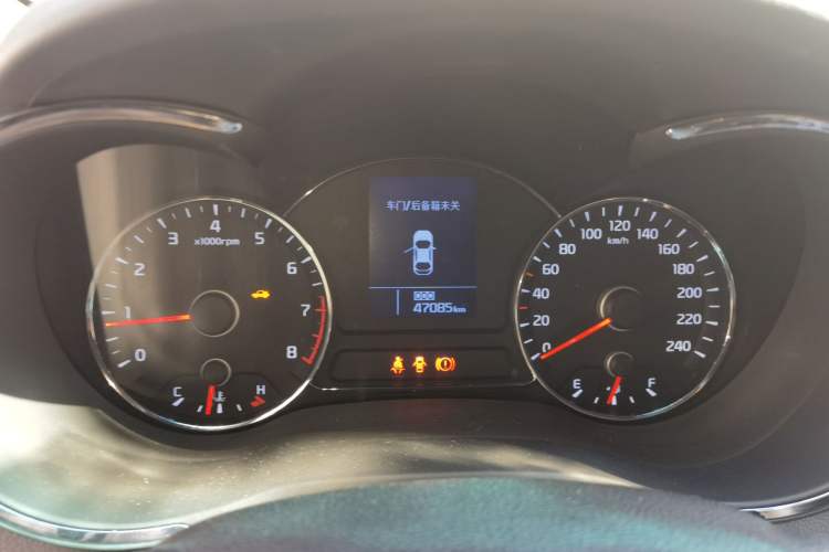 Used Kia K3 2013 1.6L Manual GL
