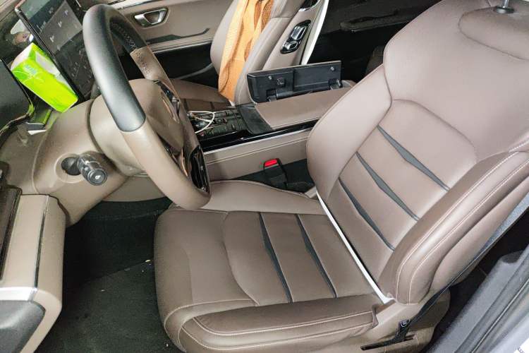 Used BYD Han 2020 DM Four-Wheel Drive Performance Edition Luxury Model
