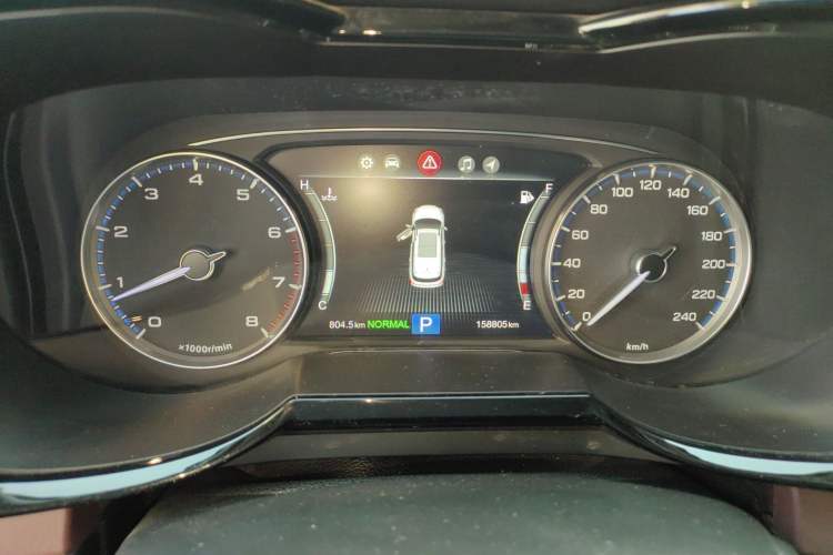 Used GAC Trumpchi GS8 2017 320T Two-Wheel Drive Luxury Smart Connectivity Version (7 Seats)