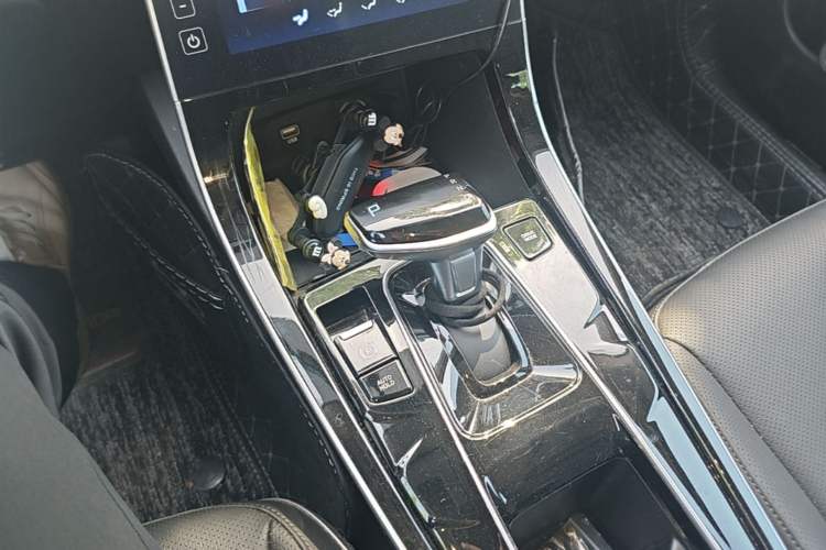 Used Hyundai ix25 2020 1.5L CVT GLS Smart Model Gear Lever