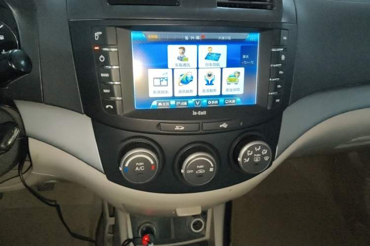 Used CHANGAN Alsvin V5 2012 1.5L Manual Dream Edition Audio And AC Panel