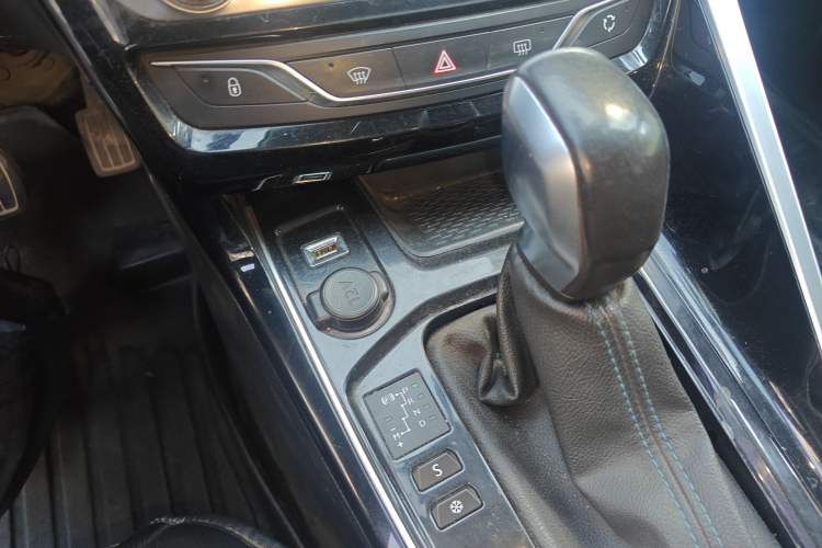 Used Peugeot 308 2016 1.6L Automatic Luxury Edition