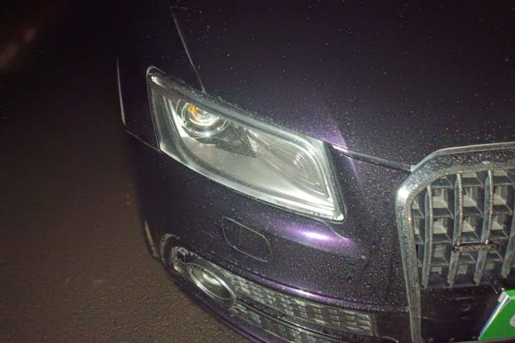 Used Audi Q5 2013 45 TFSI quattro Sport Edition Right Front Headlight