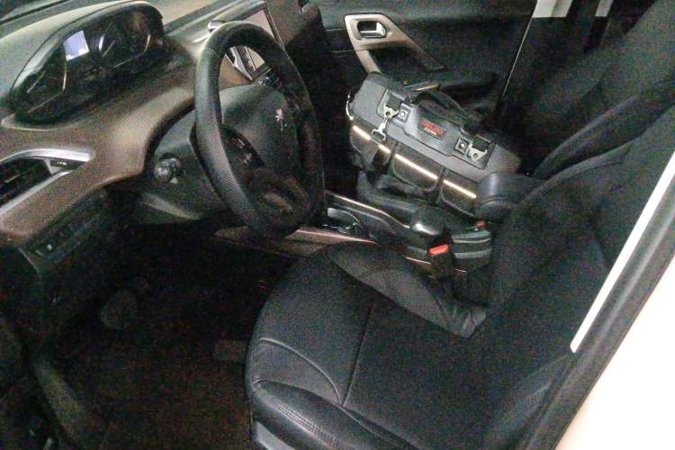 Used Peugeot 2008 2014 1.6L Automatic Fashion Edition Left Front Seat